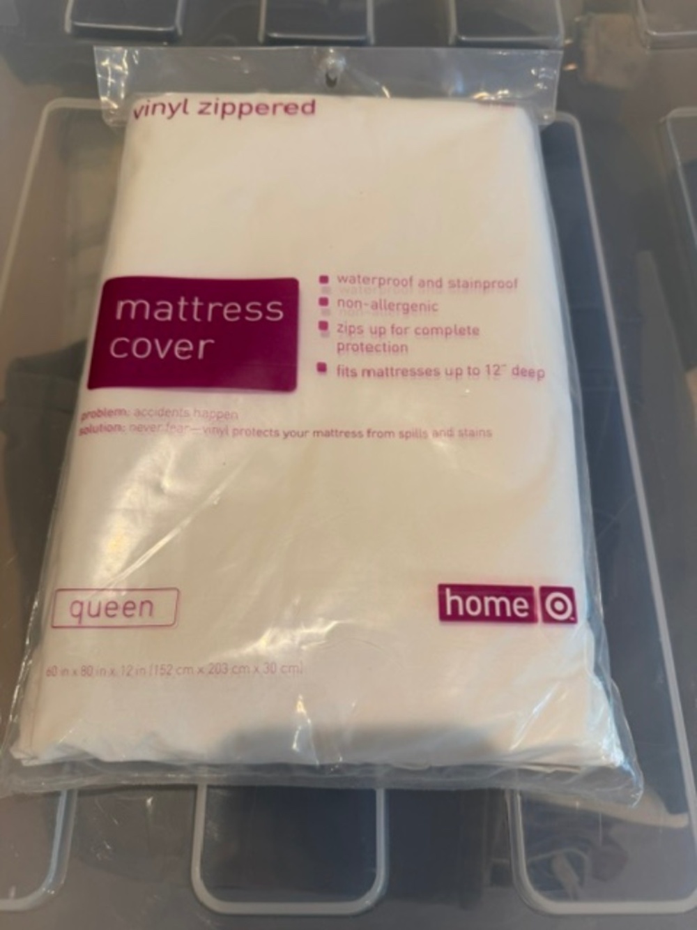 Home Goods Mart Vinyl zippered mattress cover
